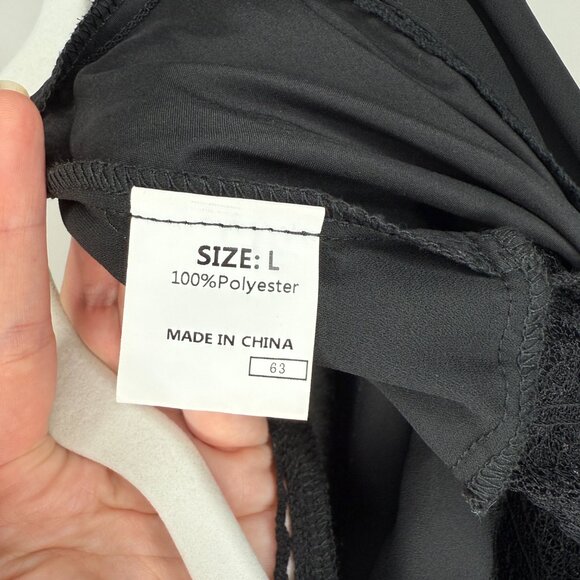 Black V Neck Lace Waist Romper - Picture 7 of 8